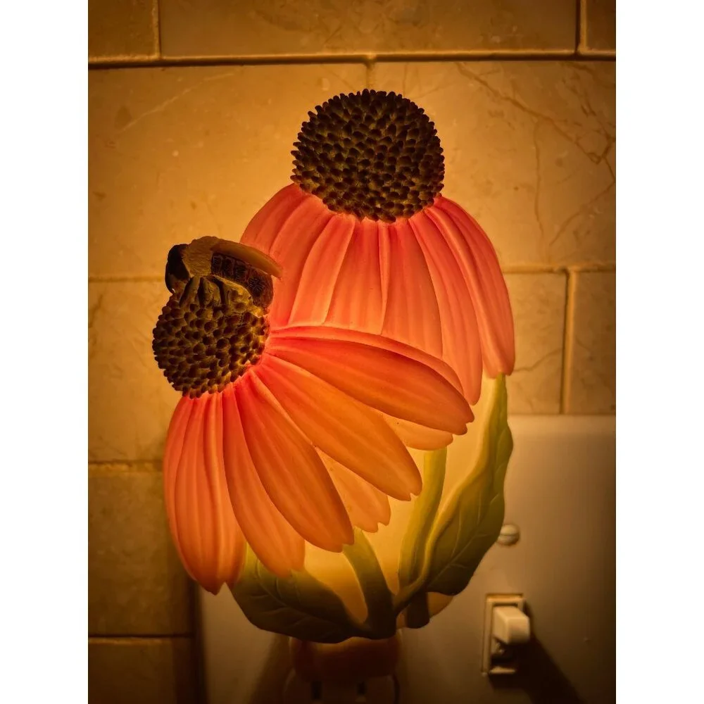 Vintage Iris & Orchid Coneflower and & Bee Night Light Vintage - Picture 9 of 9